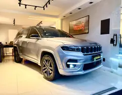 JEEP COMMANDER 2.0 HURRICANE 4 TURBO GASOLINA OVERLAND AT9 JEEP COMMANDER 2.0 HURRICANE 4 TURBO GASOLINA OVERLAND AT9