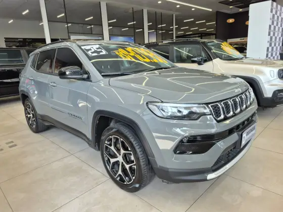 JEEP COMPASS 1.3 T270 TURBO FLEX LONGITUDE AT6 JEEP COMPASS 1.3 T270 TURBO FLEX LONGITUDE AT6