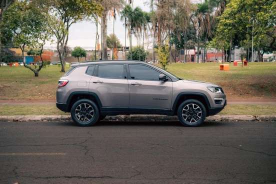 JEEP-COMPASS-2020