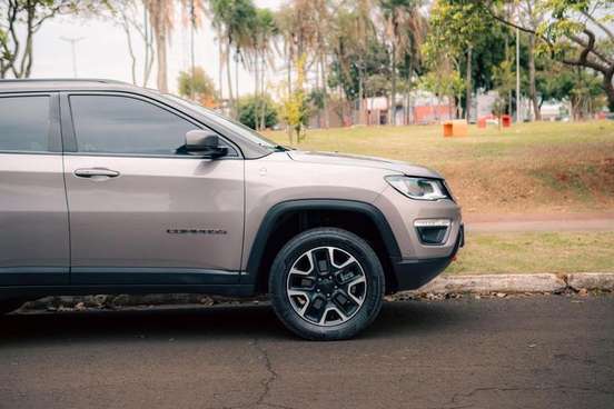 JEEP-COMPASS-2020