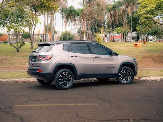JEEP-COMPASS-2.0 16V DIESEL TRAILHAWK 4X4 AUTOMÁTICO JEEP-COMPASS-2020