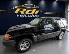 JEEP GRAND CHEROKEE 4.0 LAREDO 4X4 6I 12V GASOLINA 4P AUTOMÁTICO JEEP GRAND CHEROKEE 4.0 LAREDO 4X4 6I 12V GASOLINA 4P AUTOMÁTICO