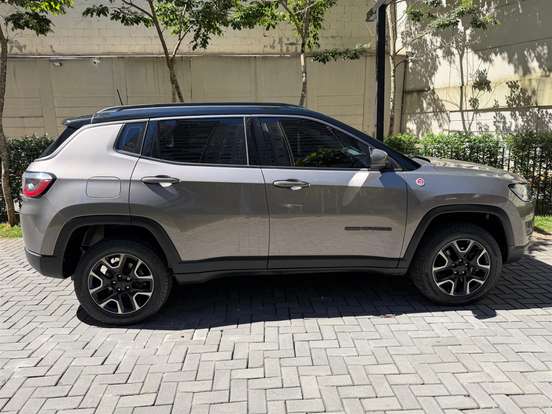 JEEP-COMPASS-2.0 16V DIESEL TRAILHAWK 4X4 AUTOMÁTICO JEEP-COMPASS-2020
