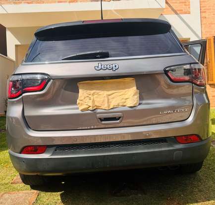 JEEP-COMPASS-2021