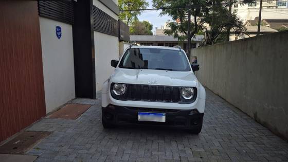 JEEP RENEGADE 1.8 16V FLEX STD 4P AUTOMÁTICO