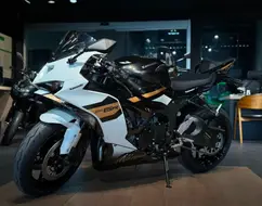 KAWASAKI NINJA ZX-6R KAWASAKI NINJA ZX-6R