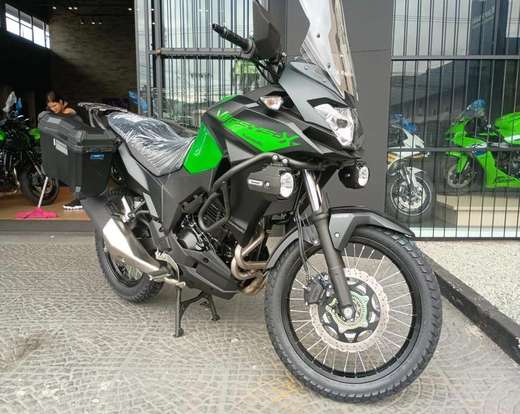 KAWASAKI-VERSYS-X 300 TOURER ABS-2026