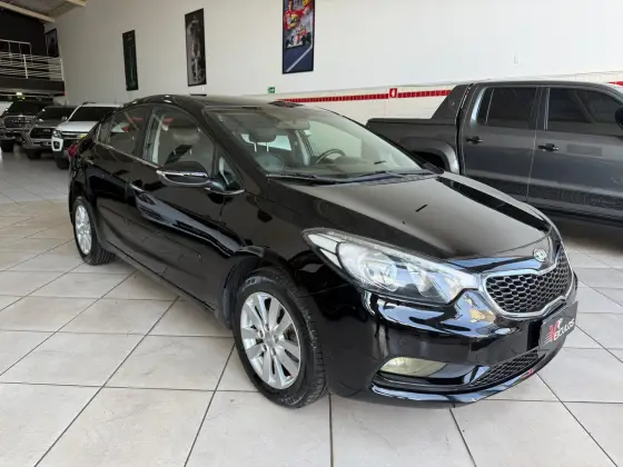 KIA CERATO 1.6 SX 16V FLEX 4P AUTOMÁTICO