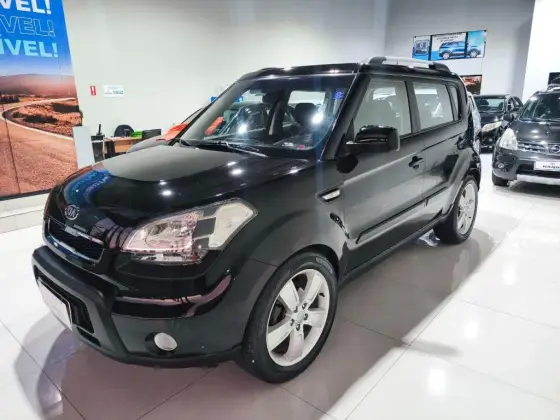 KIA SOUL 1.6 EX 16V FLEX 4P MANUAL KIA SOUL 1.6 EX 16V FLEX 4P MANUAL