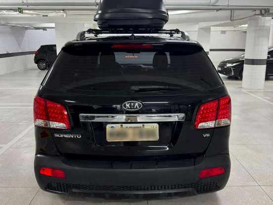 KIA-SORENTO-3.5 V6 GASOLINA EX 7L 4WD AUTOMÁTICO KIA-SORENTO-2012