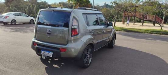 KIA-SOUL-1.6 EX 16V FLEX 4P AUTOMÁTICO KIA-SOUL-2011