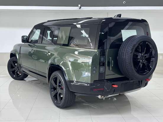 LAND ROVER-DEFENDER-2025