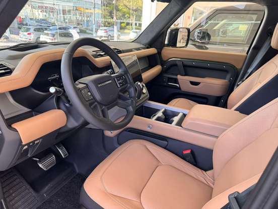 LAND ROVER-DEFENDER-2025