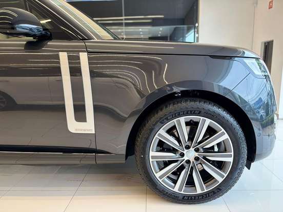 LAND ROVER-RANGE ROVER-3.0 P550e PHEV AUTOBIOGRAPHY AWD AUTOMÁTICO LAND ROVER-RANGE ROVER-2025