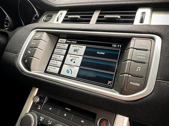 LAND ROVER-RANGE ROVER EVOQUE-2.0 PURE 4WD 16V GASOLINA 4P AUTOMÁTICO LAND ROVER-RANGE ROVER EVOQUE-2014