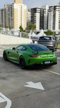 MERCEDES-BENZ-AMG GT-2021
