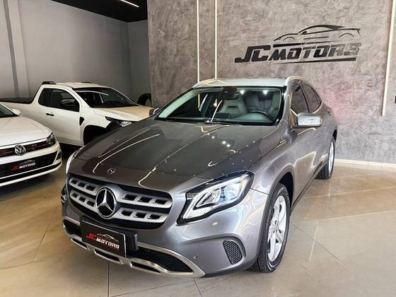 MERCEDES-BENZ GLA 200 1.6 CGI FLEX ADVANCE 7G-DCT