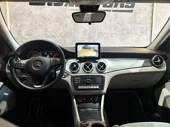 MERCEDES-BENZ-GLA 200-1.6 CGI FLEX ADVANCE 7G-DCT MERCEDES-BENZ-GLA 200-2019