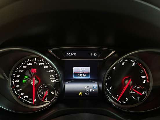 MERCEDES-BENZ-GLA 200-1.6 CGI FLEX ADVANCE 7G-DCT MERCEDES-BENZ-GLA 200-2019