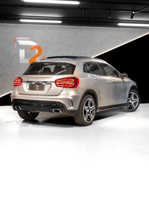 MERCEDES-BENZ-GLA 250-2015