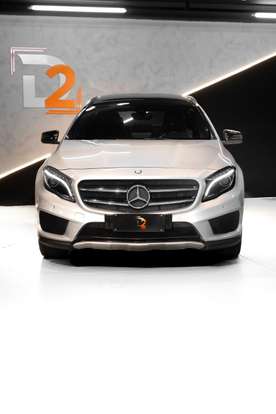 MERCEDES-BENZ-GLA 250-2015