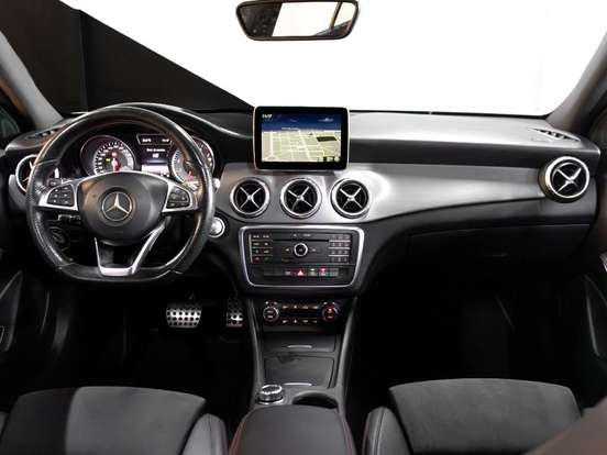 MERCEDES-BENZ-GLA 250-2.0 16V TURBO GASOLINA SPORT 4P AUTOMÁTICO MERCEDES-BENZ-GLA 250-2015