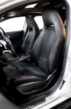 MERCEDES-BENZ-GLA 250-2015