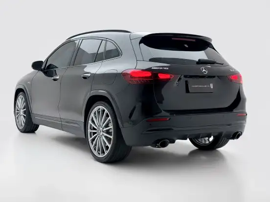 MERCEDES-BENZ-GLA 35 AMG-2024