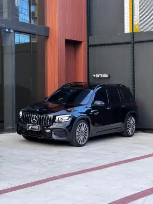 MERCEDES-BENZ-GLB 35 AMG-2022