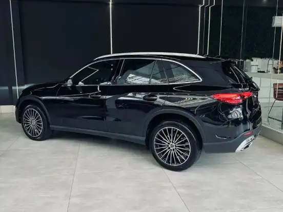 MERCEDES-BENZ-GLC 300-2.0 MHEV AMG LINE 4MATIC 9G-TRONIC MERCEDES-BENZ-GLC 300-2025