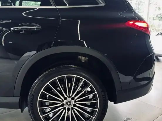 MERCEDES-BENZ-GLC 300-2.0 MHEV AMG LINE 4MATIC 9G-TRONIC MERCEDES-BENZ-GLC 300-2025