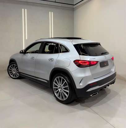 MERCEDES-BENZ-GLA 200-1.3 GCI GASOLINA AMG LINE 7G-DCT MERCEDES-BENZ-GLA 200-2022