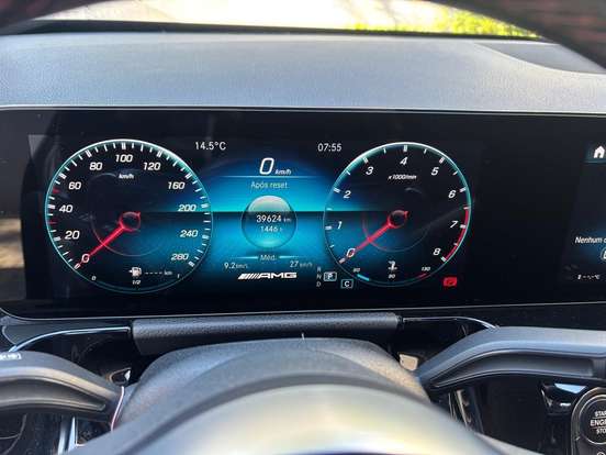 MERCEDES-BENZ-GLA 35 AMG-2.0 CGI GASOLINA 4MATIC SPEEDSHIFT MERCEDES-BENZ-GLA 35 AMG-2022