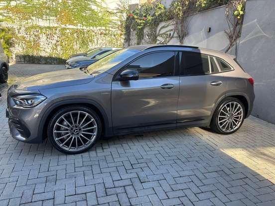 MERCEDES-BENZ-GLA 35 AMG-2.0 CGI GASOLINA 4MATIC SPEEDSHIFT MERCEDES-BENZ-GLA 35 AMG-2022