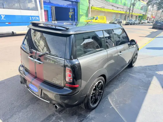 MINI COOPER 1.6 S CLUBMAN HAMPTON 16V TURBO GASOLINA 3P AUTOMÁTICO MINI COOPER 1.6 S CLUBMAN HAMPTON 16V TURBO GASOLINA 3P AUTOMÁTICO