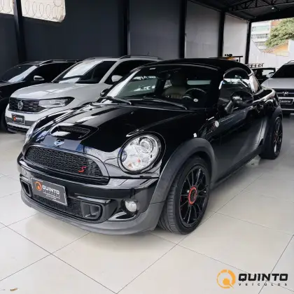 MINI COOPER 1.6 S COUPÉ 16V TURBO GASOLINA 2P AUTOMÁTICO MINI COOPER 1.6 S COUPÉ 16V TURBO GASOLINA 2P AUTOMÁTICO