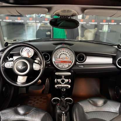 MINI-COOPER-2010