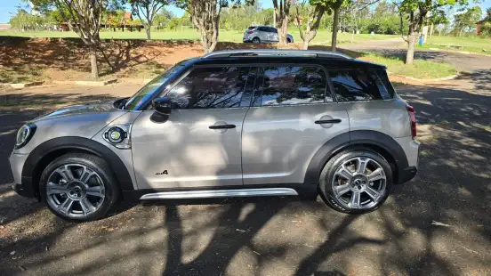 MINI-COUNTRYMAN-2022