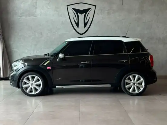 MINI-COUNTRYMAN-1.6 S ALL4 4X4 16V 184CV TURBO GASOLINA 4P AUTOMÁTICO MINI-COUNTRYMAN-2015