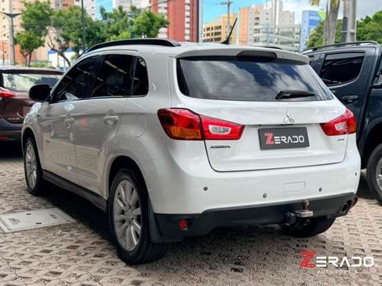 MITSUBISHI-ASX-2014