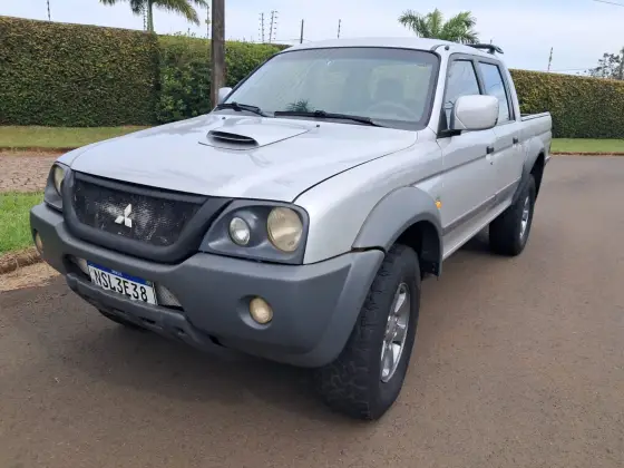 MITSUBISHI L200 2.5 GL 4X4 CD 8V TURBO DIESEL 4P MANUAL MITSUBISHI L200 2.5 GL 4X4 CD 8V TURBO DIESEL 4P MANUAL