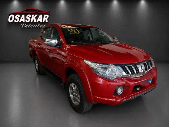 MITSUBISHI L200 TRITON 2.4 16V TURBO DIESEL SPORT HPE CD 4P 4X4 AUTOMÁTICO
