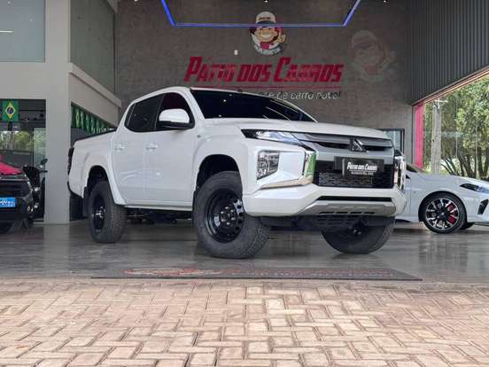 MITSUBISHI-L200 TRITON-2024