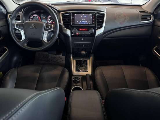 MITSUBISHI-L200 TRITON-2024