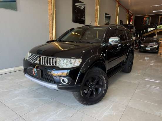 MITSUBISHI-PAJERO DAKAR-3.2 HPE 4X4 7 LUGARES 16V TURBO INTERCOOLER DIESEL 4P AUTOMÁTICO MITSUBISHI-PAJERO DAKAR-2012