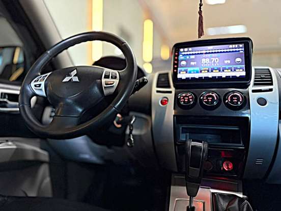 MITSUBISHI-PAJERO DAKAR-2012