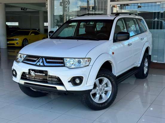 MITSUBISHI-PAJERO FULL-3.2 HPE 4X4 16V TURBO INTERCOOLER DIESEL 4P AUTOMÁTICO MITSUBISHI-PAJERO FULL-2015