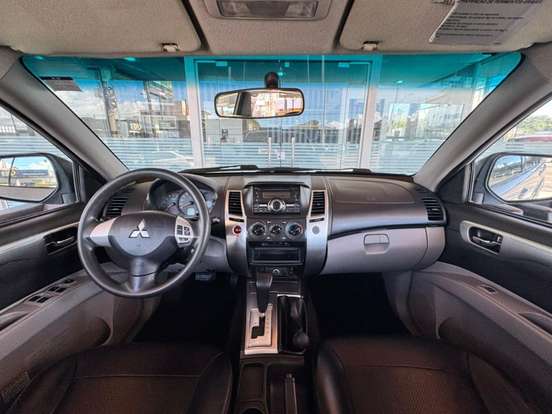 MITSUBISHI-PAJERO FULL-2015