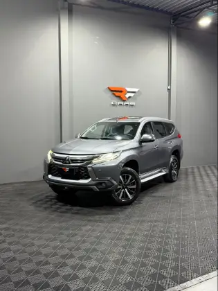 MITSUBISHI PAJERO SPORT 2.4 16V MIVEC TURBO DIESEL HPE AWD AUTOMÁTICO MITSUBISHI PAJERO SPORT 2.4 16V MIVEC TURBO DIESEL HPE AWD AUTOMÁTICO