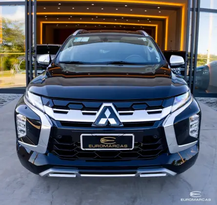 MITSUBISHI PAJERO SPORT 2.4 16V MIVEC TURBO DIESEL HPE-S AWD AUTOMÁTICO MITSUBISHI PAJERO SPORT 2.4 16V MIVEC TURBO DIESEL HPE-S AWD AUTOMÁTICO